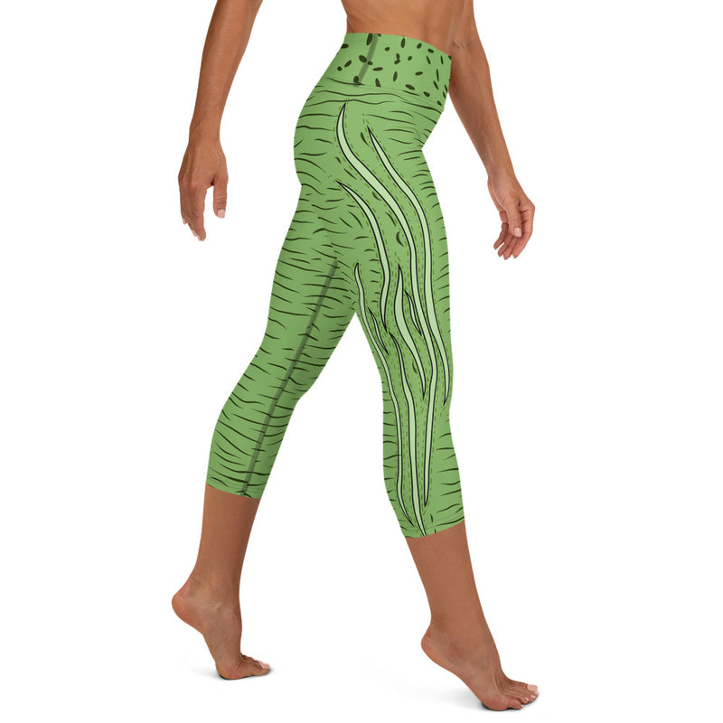 Right side view showing the smooth fit of the Taylor's sea hare capri leggings.