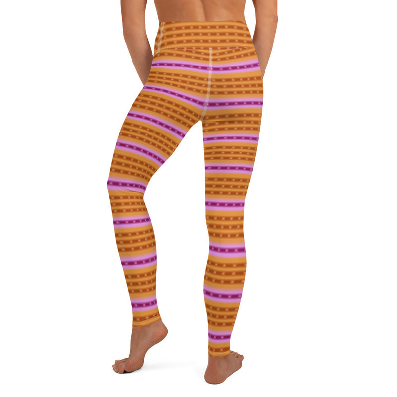 Back view of super soft purple-ringed top snail leggings.